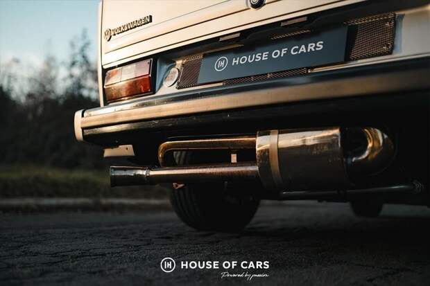 Необычный микроавтобус Volkswagen с двигателем от Porsche 911