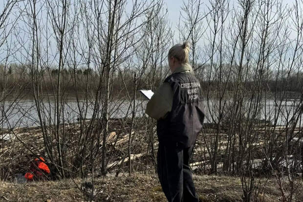 В Красноярском крае семилетний мальчик упал в реку и ушел под воду