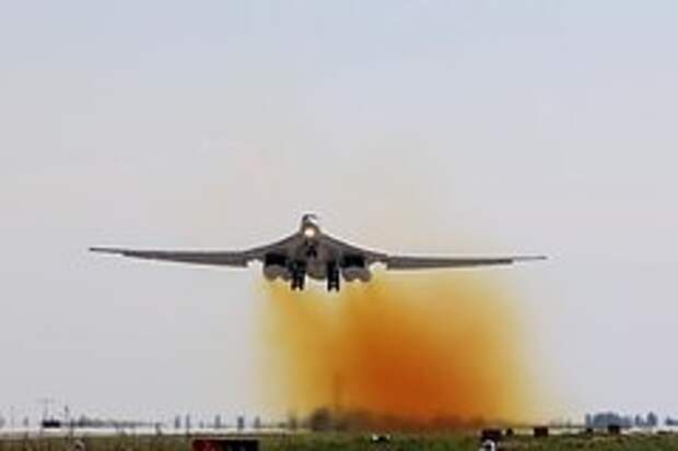 Третий стратегический ракетоносец Ту-160М уже на подходе