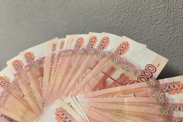 Россияне бросились брать кредиты