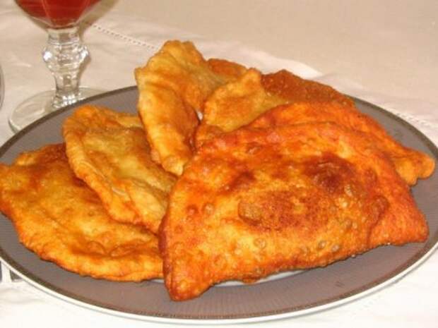 Вкусные чебуреки с мясом на кефире