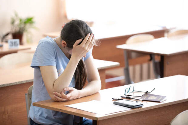 Стало известно, сколько в Туле учителям платят за проверку работ на ЕГЭ