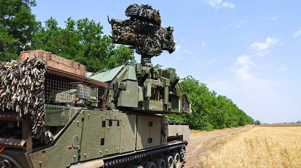 Силы ПВО за ночь перехватили 221 украинский БПЛА над территорией России