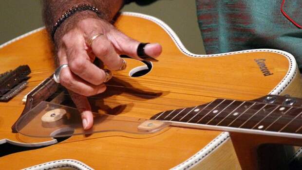 семиструнная гитара семиструнная гитара