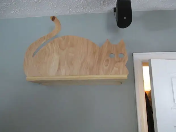 Настенная мебель (полка) для кошек своими руками