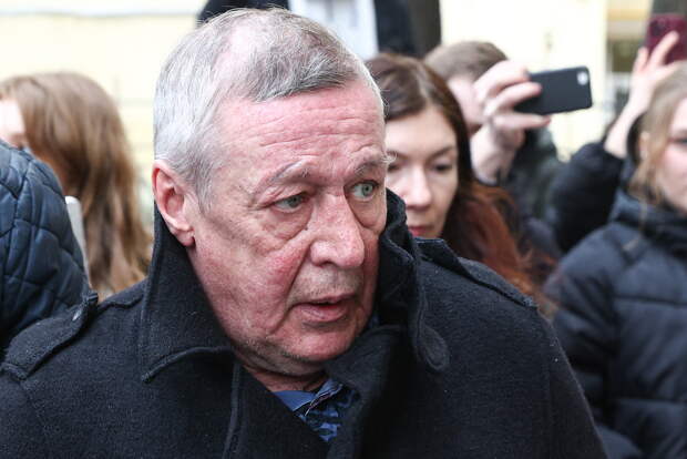 Первый спектакль Ефремова после УДО отложили