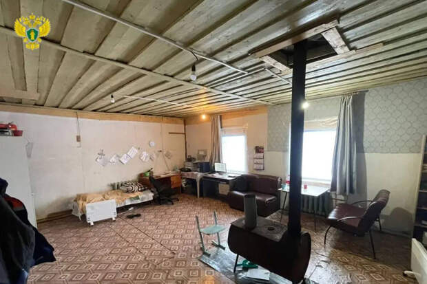 В Якутии мужчина два года вымогал у участника СВО деньги, угрожая насилием