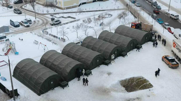 «Земля круглая»: Арестович* посмеялся над жителями Киева после ударов ВС РФ