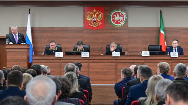 Рустам Минниханов: Татарстан - единственный пилотный регион, где граждане могут участвовать в заседаниях у мировых судей через веб-конференции