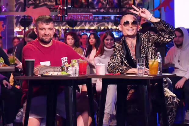 Вожатых детского лагеря на Украине уволили из-за Басты и Моргенштерна