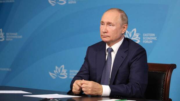 Путин заявил, что не будет ставить Навального в эксклюзивные условия