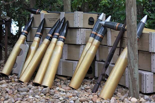 Словакию хотят тоже поставить на военные рельсы