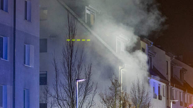 Дым в квартире: как в России законно наказать курящего соседа