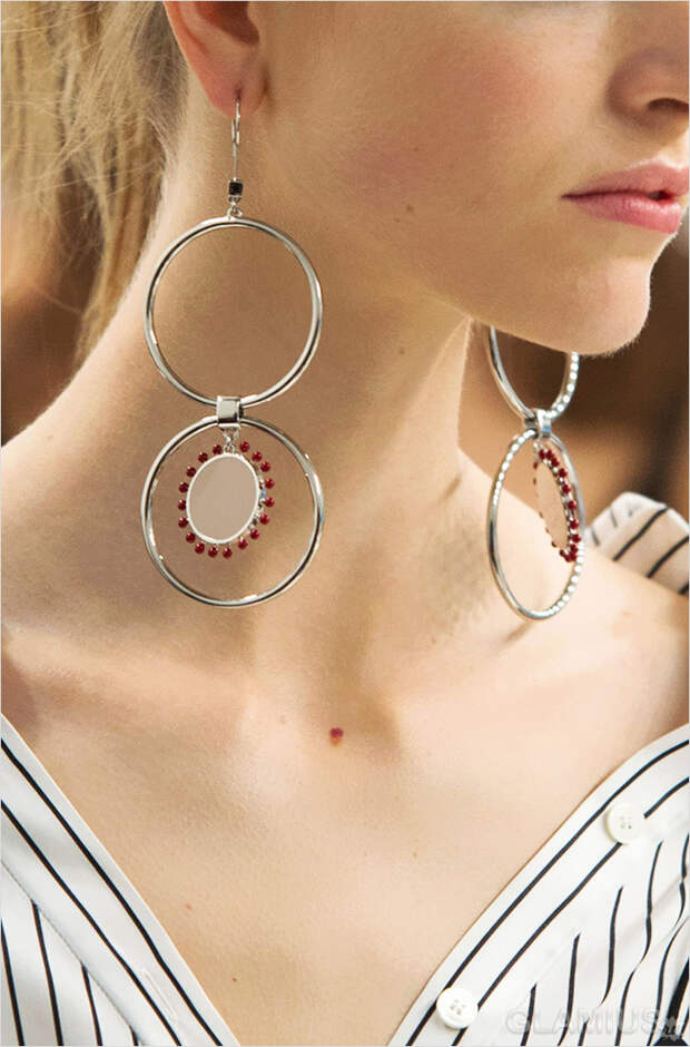 Длинные серьги из колец