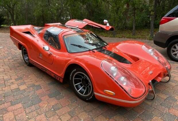 Несуразная реплика гоночного Porsche 917 ищет нового владельца