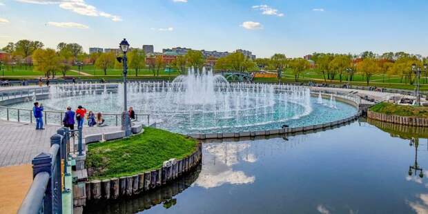 Собянин открыл сезон фонтанов в Москве. Фото: М. Денисов mos.ru