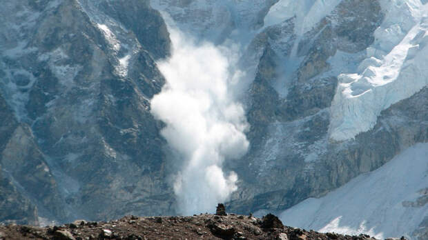 Штормовое предупреждение из-за лавиноопасности объявлено на Сахалине