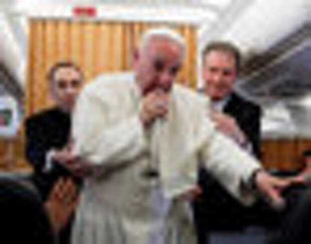 The Pope Rapping Meme Is Back And Better Than Ever