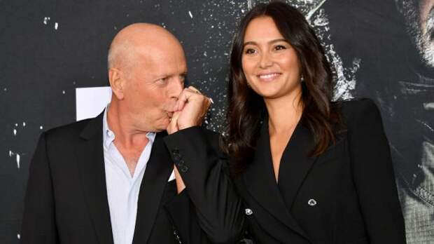 bruce willis and his wife Emma Heming Willis