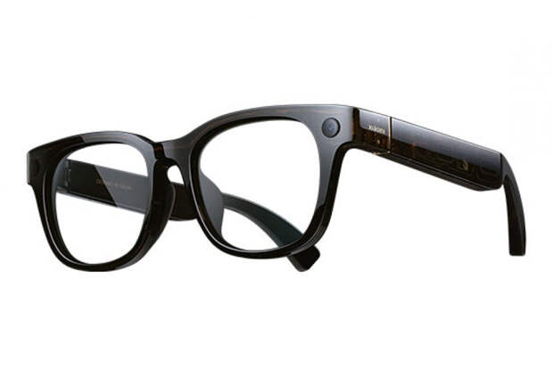 iGuides: покупка наклеек для смарт-очков грозит лишением свободы до четырех лет