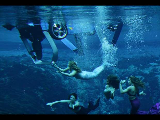 Давненько мы не рассказывали вам про необычные автомобили в нашей рубрике ...