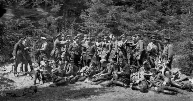 Миф о борьбе украинских националистов против Гитлера