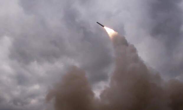 Полковник в отставке допустил возможность ежесуточных массированных ударов по Украине