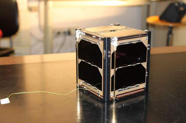 1KUNS-PF_1-U_Cubesat.jpg 1KUNS-PF_1-U_Cubesat.jpg