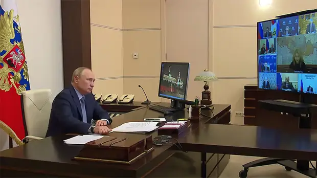 «Важно сбить пик новой волны эпидемии»: Путин — о введении нерабочих дней по всей стране