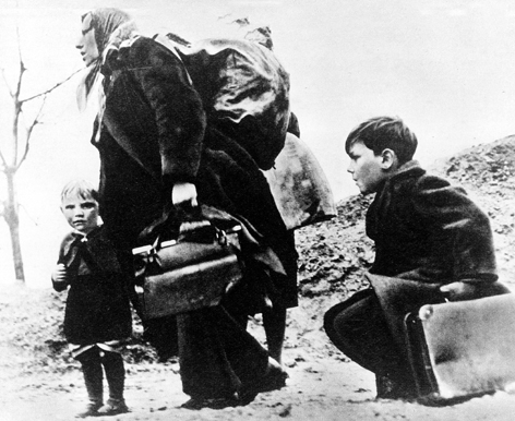 Это вам не добренький Сталин. Это депортация по-европейски