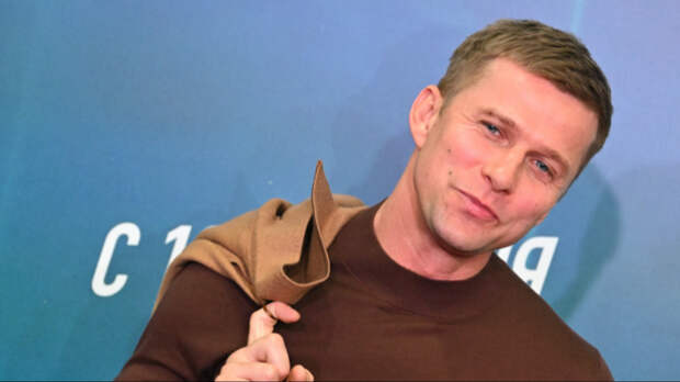 «Ребенку с вами неинтересно»: Курцын о залипании детей в телефон