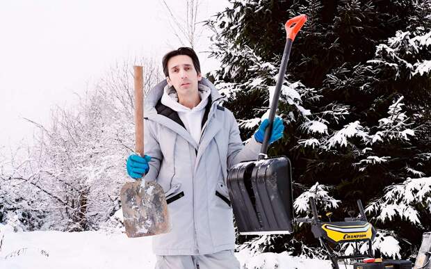 Какую лопату выбрать для уборки снега?