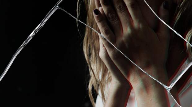 Бразильский певец Фелипе Жуниор обвинён в сексуализированном насилии над падчерицей