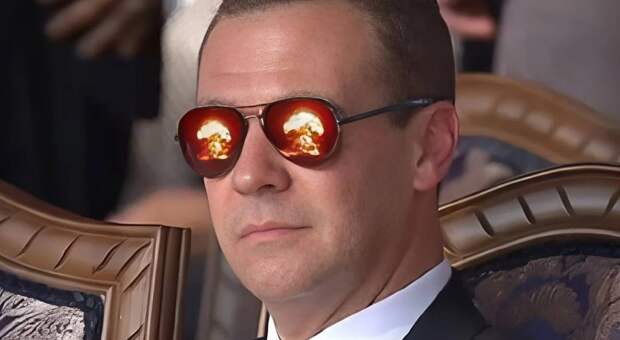 Медведев предрёк Украине новые кровавые конфликты