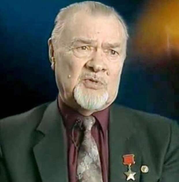 Подвиг артиллериста, подбившего 8 танков Подвиг артиллериста, подбившего 8 танков