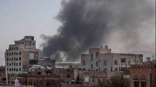 Арабская коалиция активизировала наступление в Йемене после обстрела Джизана хуситами