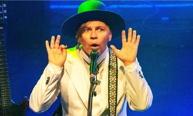 Певец и музыкант Илья Лагутенко, который не поддержал СВО и уехал из России, продолжает выступать для русскоязычной аудитории.