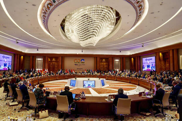 Путин: Россия и Китай выступают за оздоровление ВТО, G20 и АТЭС