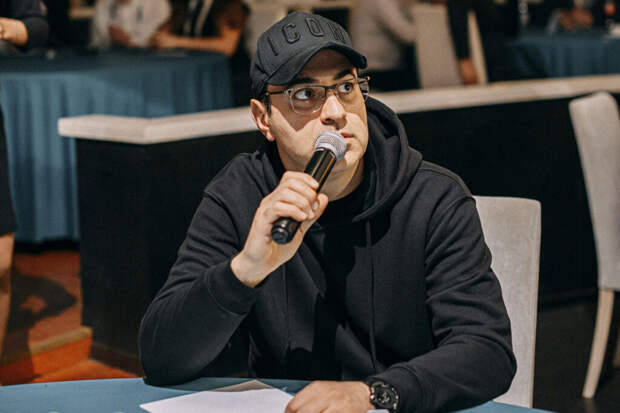 «Плевать хотел»: Мартиросян отказался вступаться за комика Мирзализаде