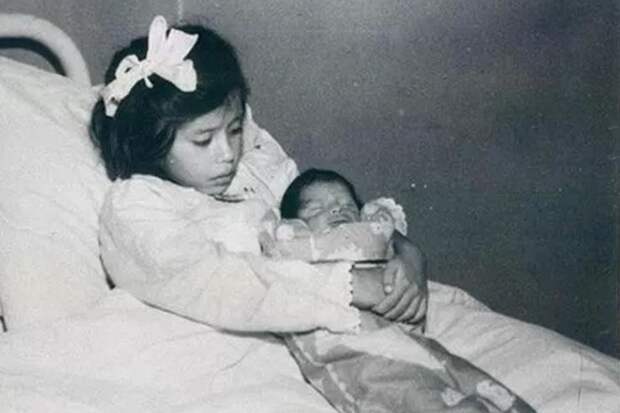 Лина Медина: самая молодая мать в мире