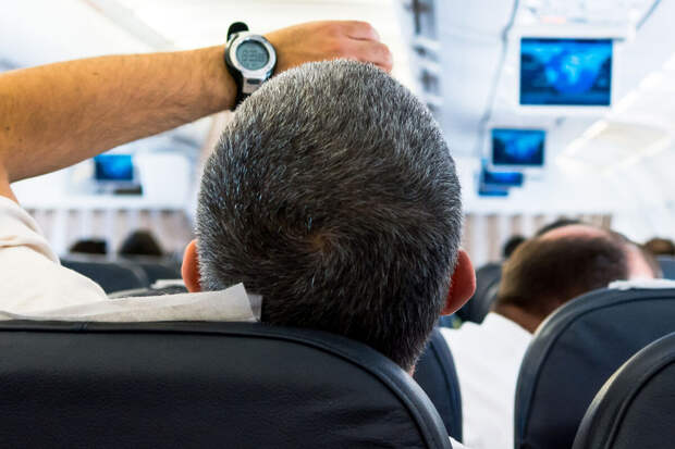 Двое пассажиров Jet2 подрались на рейсе и получили пожизненный запрет на полеты