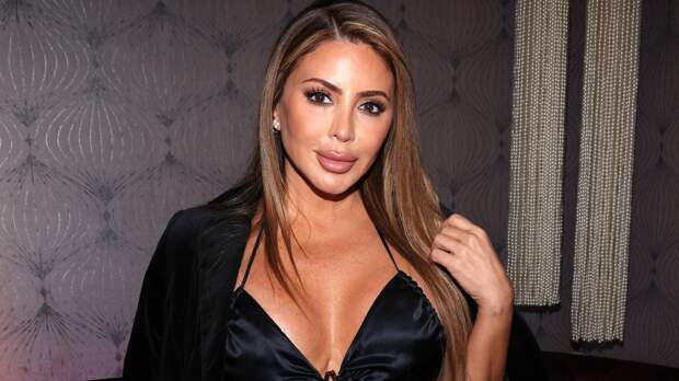 Larsa Pippen in a black dress