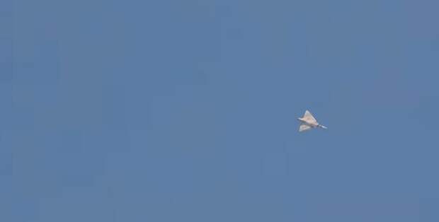 Пресса БВ иллюстрирует сообщения о якобы сбитом Mirage-2000 ОАЭ кадрами из игры