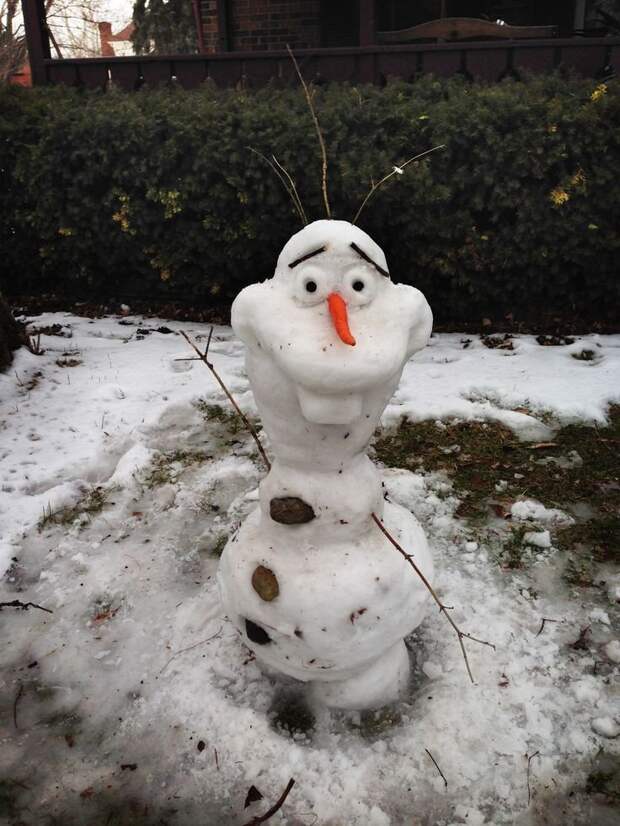 11 снеговиков, которые вдохновят выйти во двор и создать шедевр