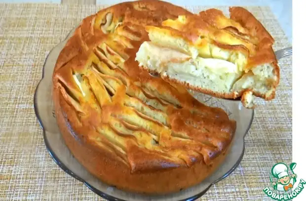 Пирог с яблоками "12 ложек"