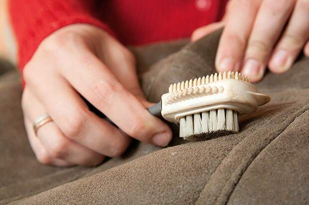 Чистим дублёнку в домашних условиях