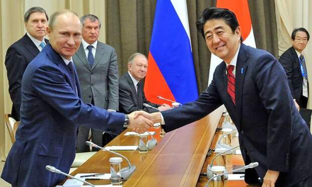 СМИ раскрыли план Синдзо Абэ, предложенный Путину, по развитию России