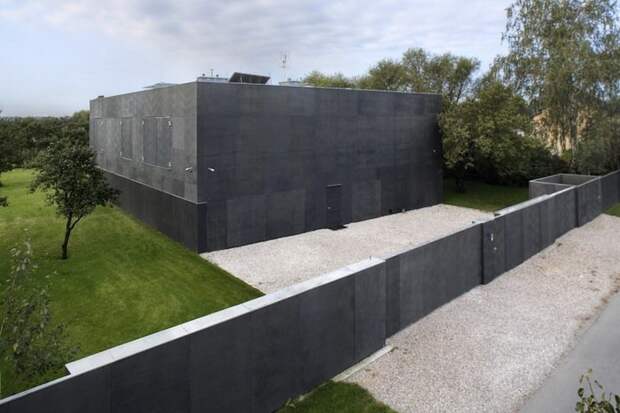 Спасись и сохранись: в Польше построили дом, который за три секунды становится бункером Польша, бункер, в мире, дизайн, дом, крепость