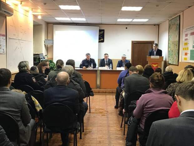 Встреча с жителями. фото: управа района