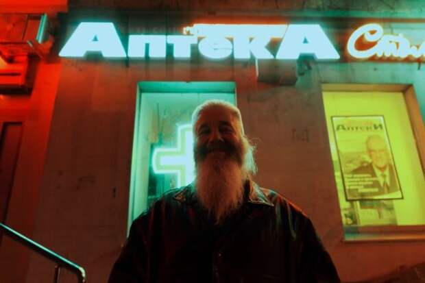Фотографии окраин российских городов в стилистике «Бегущего по лезвию» (14 фото)